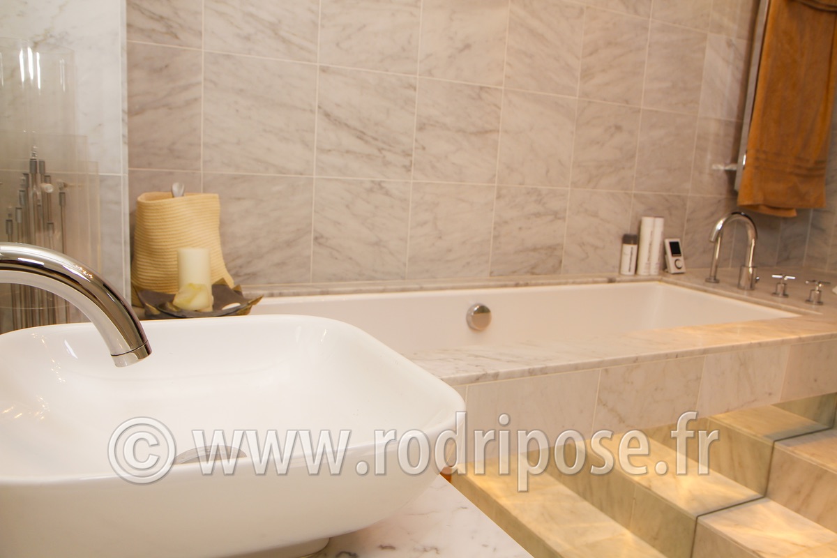 Salle de bain marbre blanc avec haute définition images ~ goohey.com